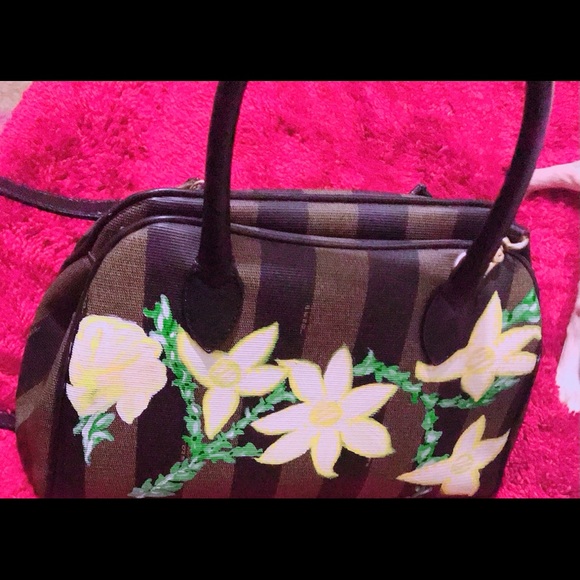 Auth Fendi 2 way crossbody bag custom painted - Picture 16 of 16